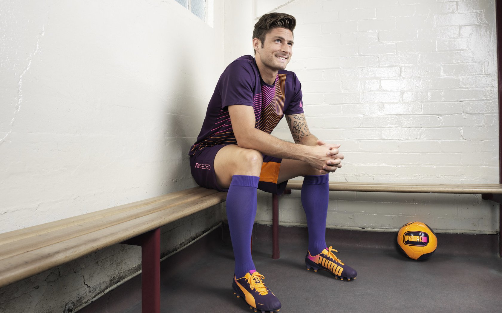 AIYOUXI.COM-体育馆照明系统升级提升观众体验，体育馆照明用什么灯具